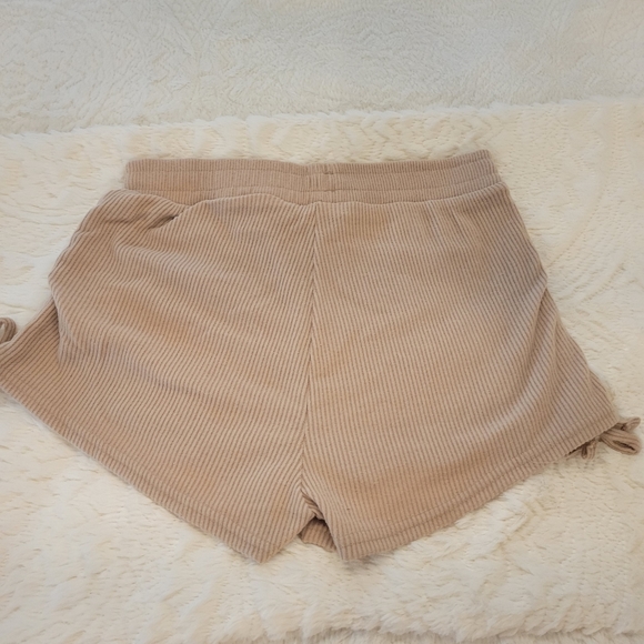 Rue 21 Hacci Drawstring Ruched Side Shorts - Picture 2 of 4